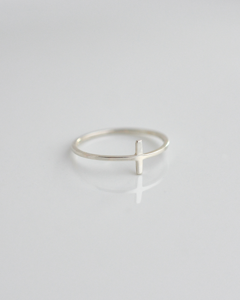 Sterling Silver Cross Design Ring