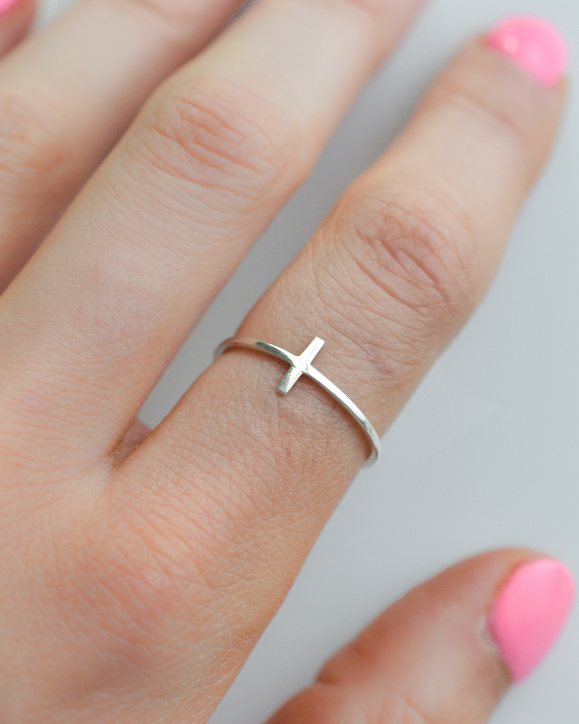 Sterling Silver Cross Design Ring