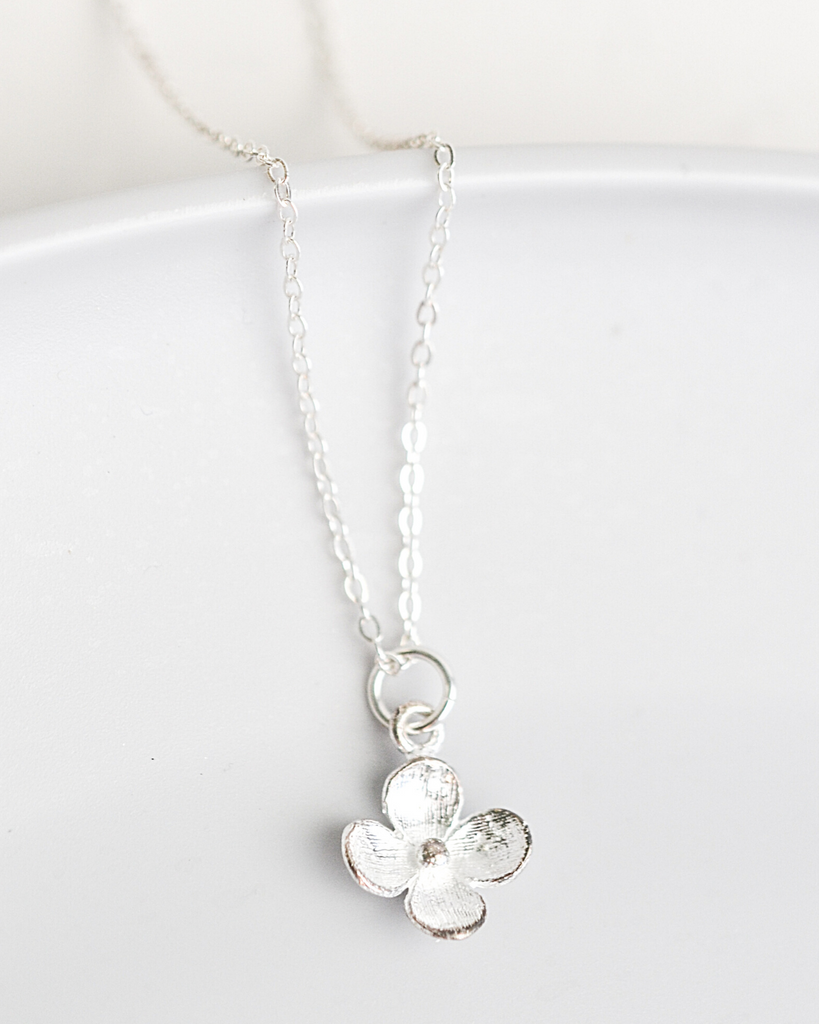 Daughter-to-be Bloom Necklace