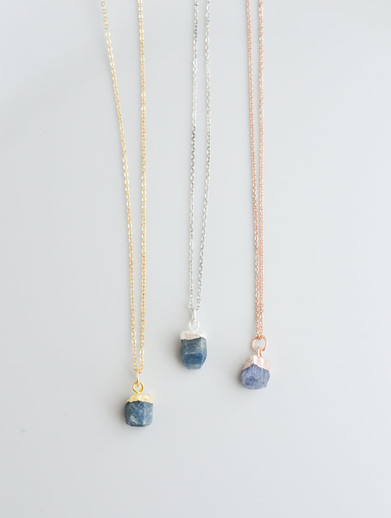 Raw Lapis Lazuli Gemstone Necklace