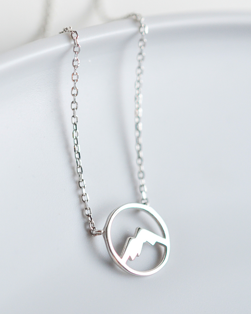 Graduate Mountain Peak Necklace