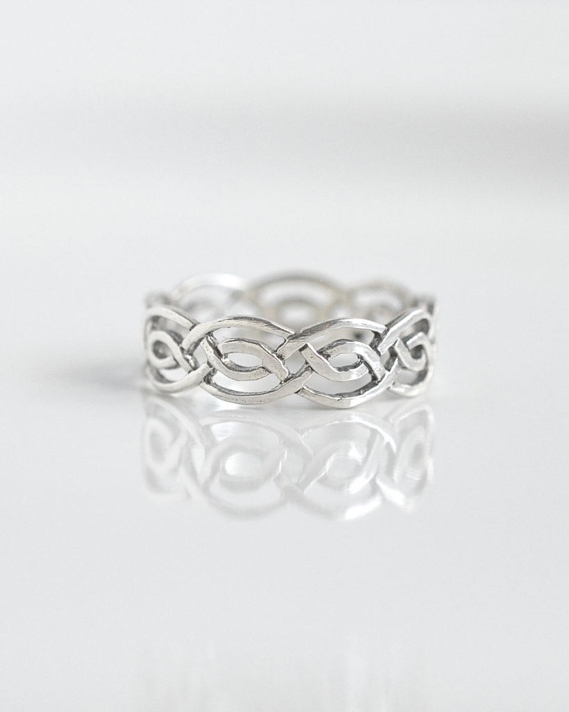 Celtic Band Ring