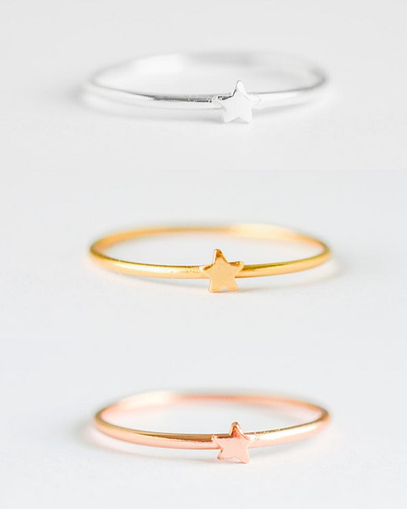 Tiny Star Ring